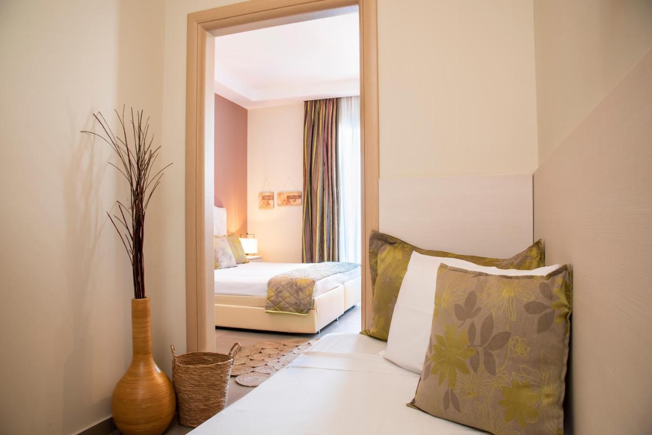 Aqua Mare Hotel Nea Kallikrateia Dış mekan fotoğraf